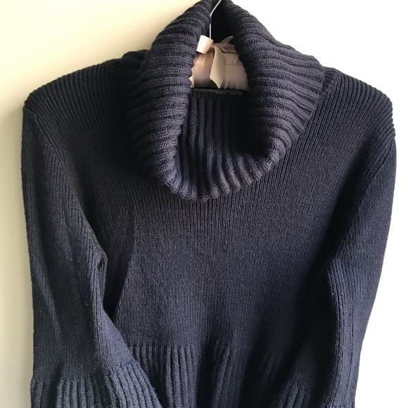 **Navy blue**  turtleneck sweater - Picture 5 of 5